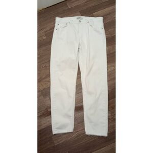 ZARA women, white,straight leg jeans Size 6